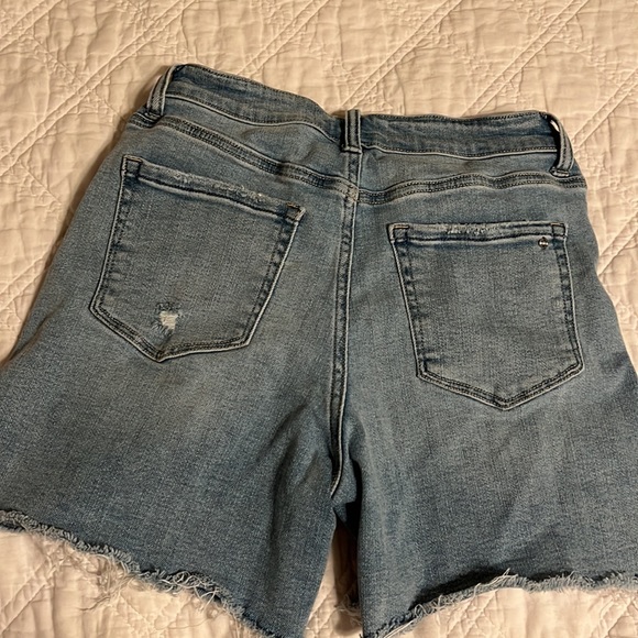 only worn once!! super cute shorts i got from Hope Ave! - Picture 3 of 3